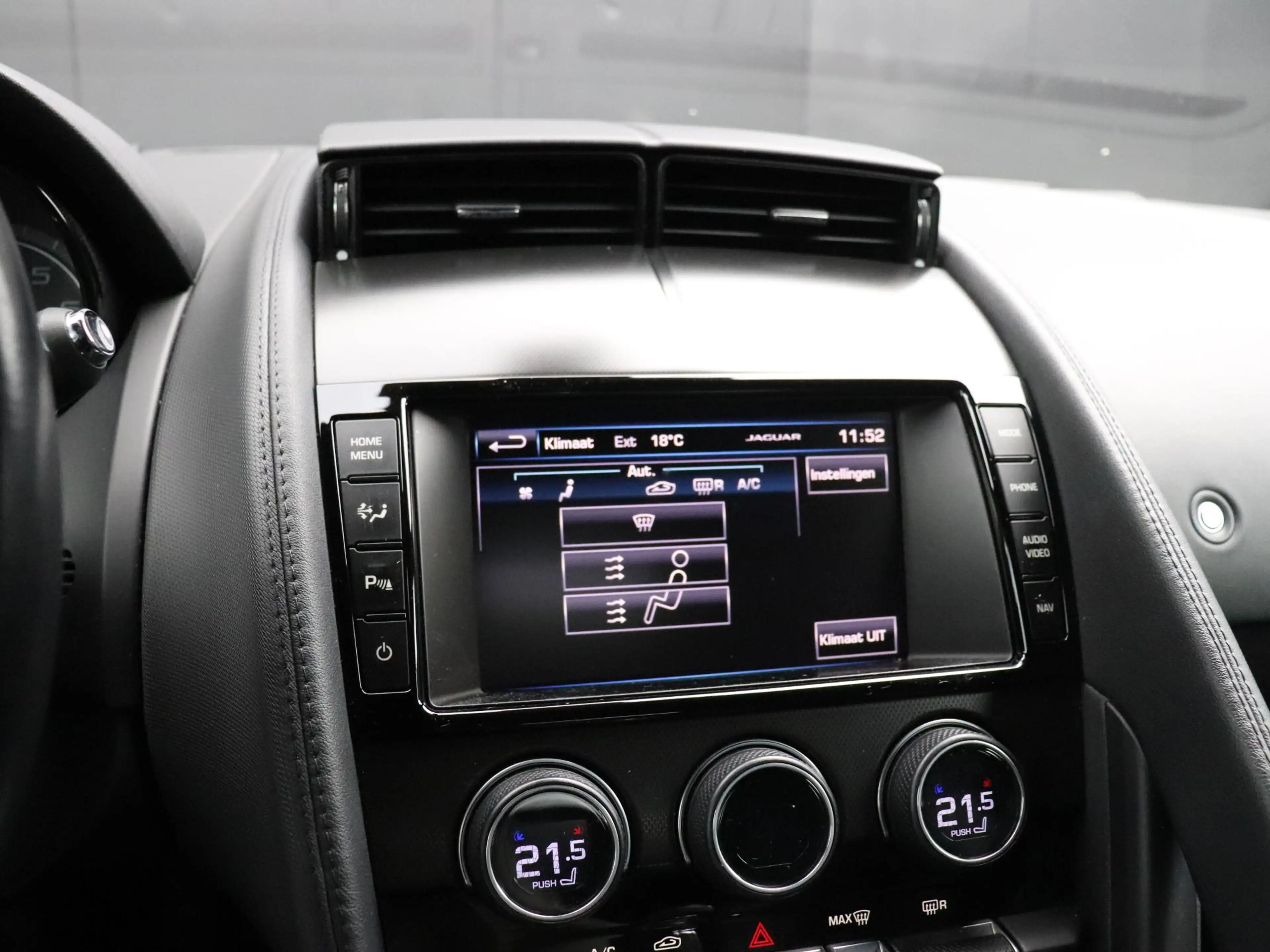 Jaguar F-Type 3.0 V6 Convertible LEDER | NAVI | MERIDIAN SURROUN — photo 13