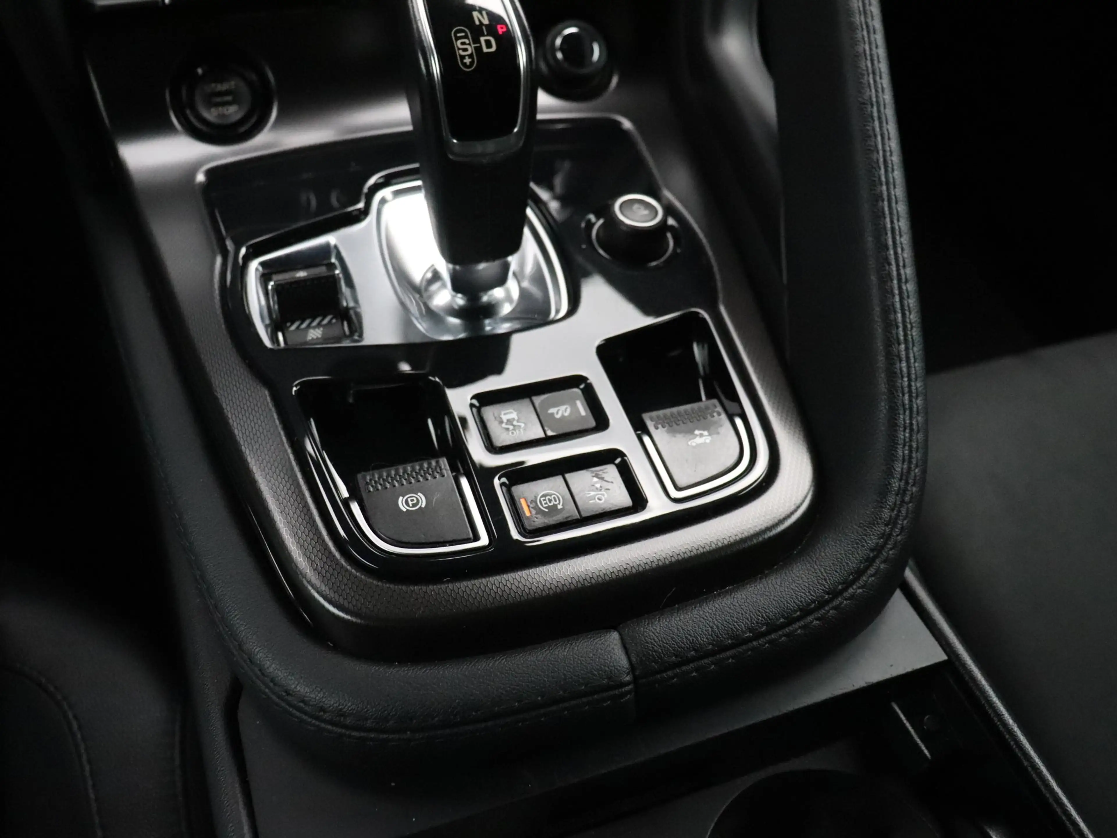 Jaguar F-Type 3.0 V6 Convertible LEDER | NAVI | MERIDIAN SURROUN — photo 25