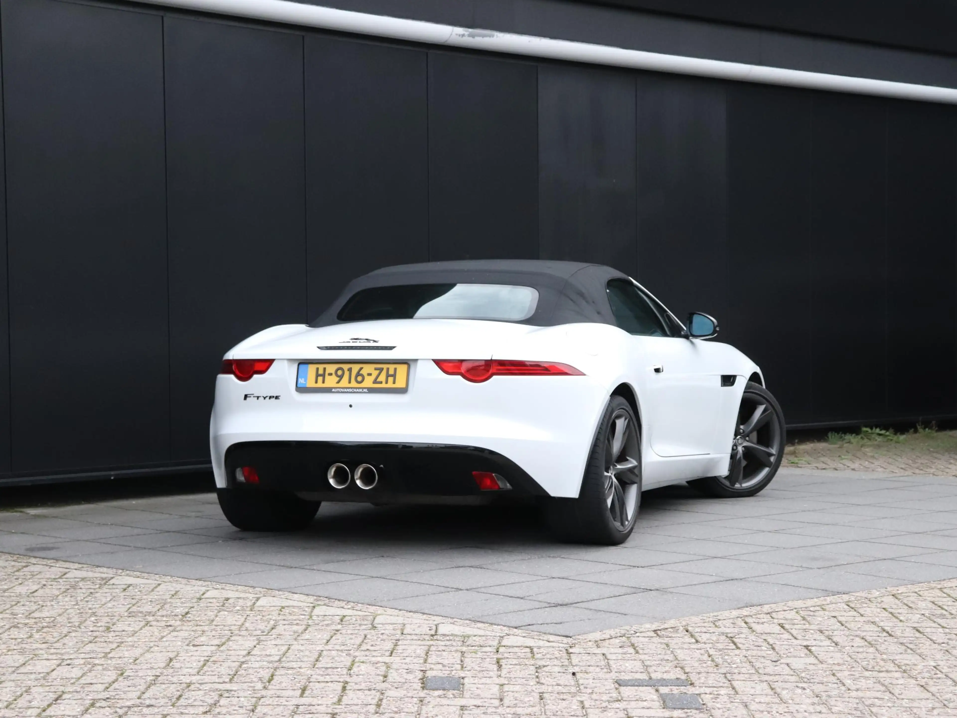 Jaguar F-Type 3.0 V6 Convertible LEDER | NAVI | MERIDIAN SURROUN — photo 5