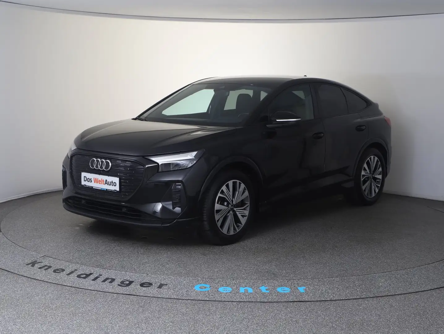 Audi Q4 e-tron Audi Q4 Sportback 50 e-tron quattro Schwarz - 2