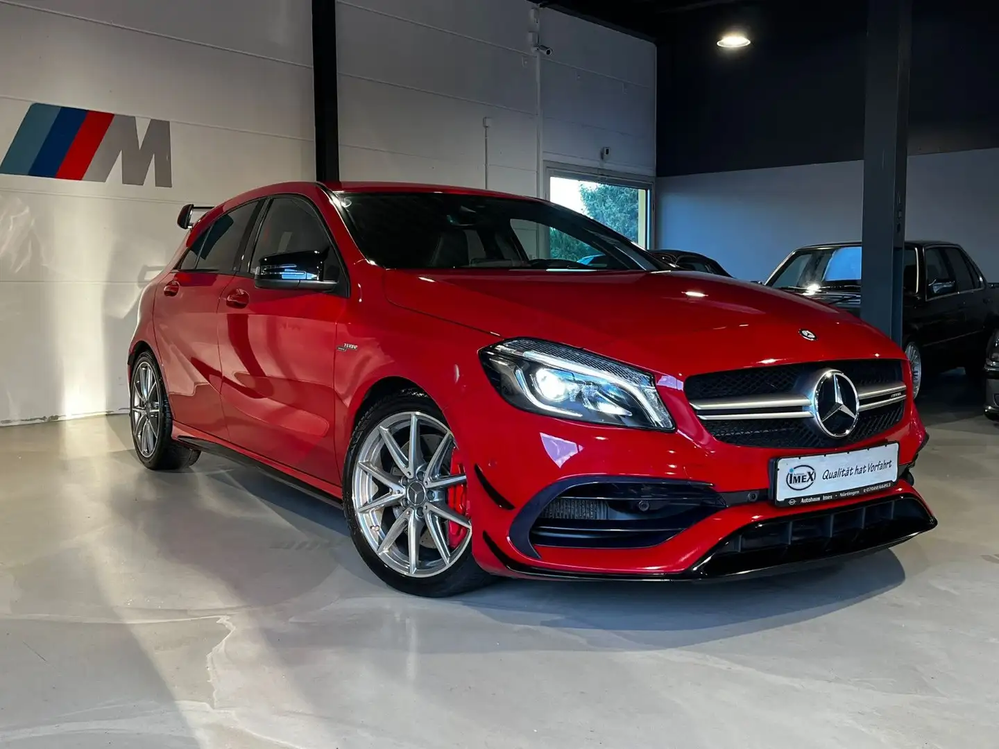 Mercedes-Benz A 45 AMG 4Matic*AERO*H&K*SPORT-AGA*NIGHT*RHKAM Rouge - 1