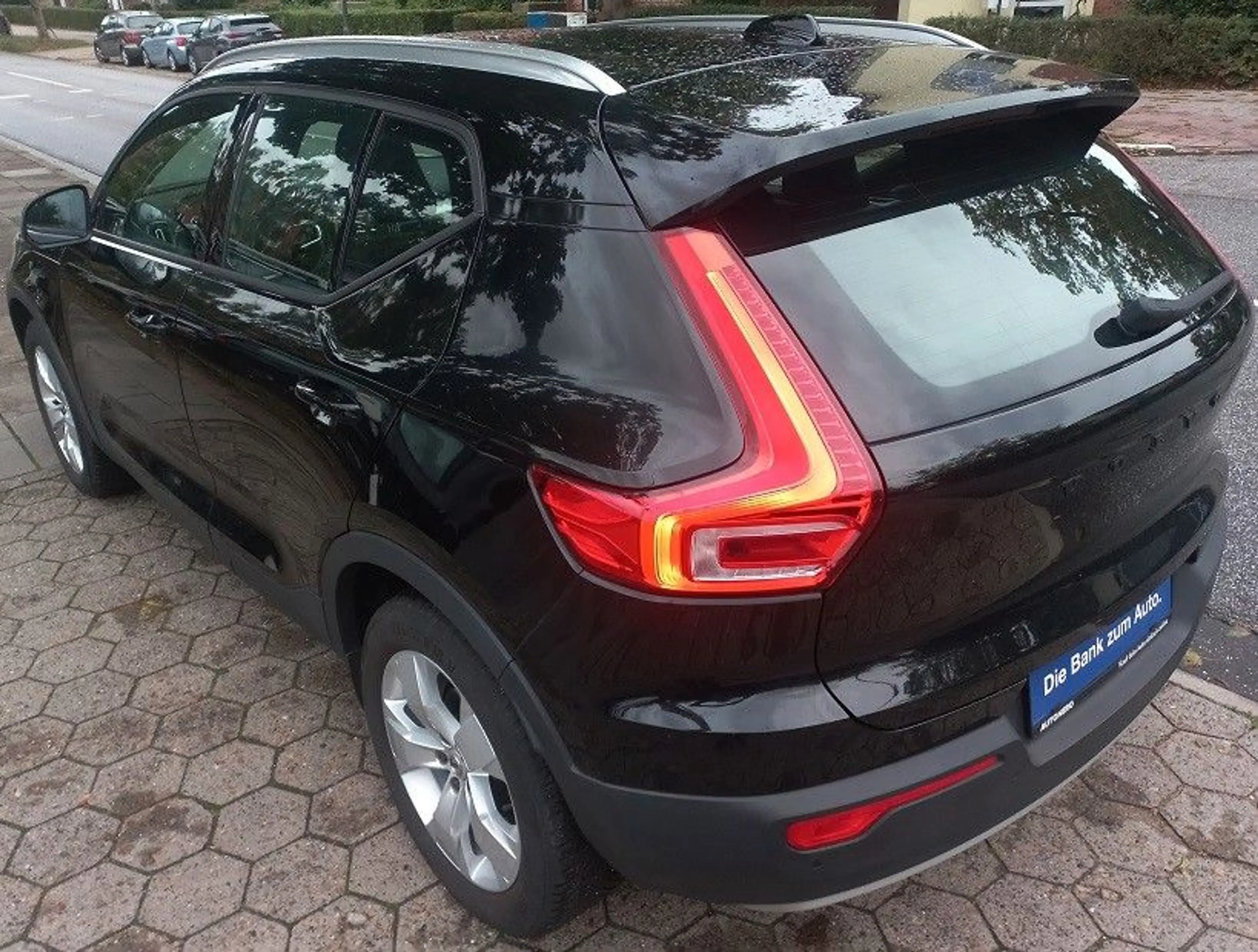Volvo XC40 2,0D Aut. Klima SHZ Navi Tempo LMF Kamera — photo 7