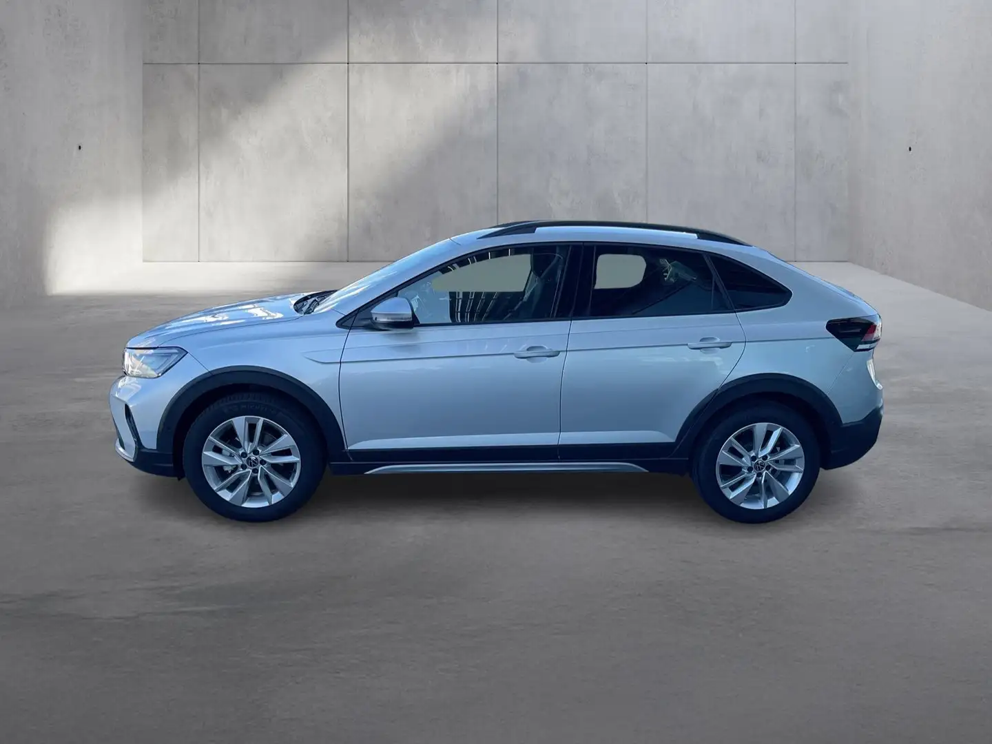 Volkswagen Taigo Friends TSI Silber - 2