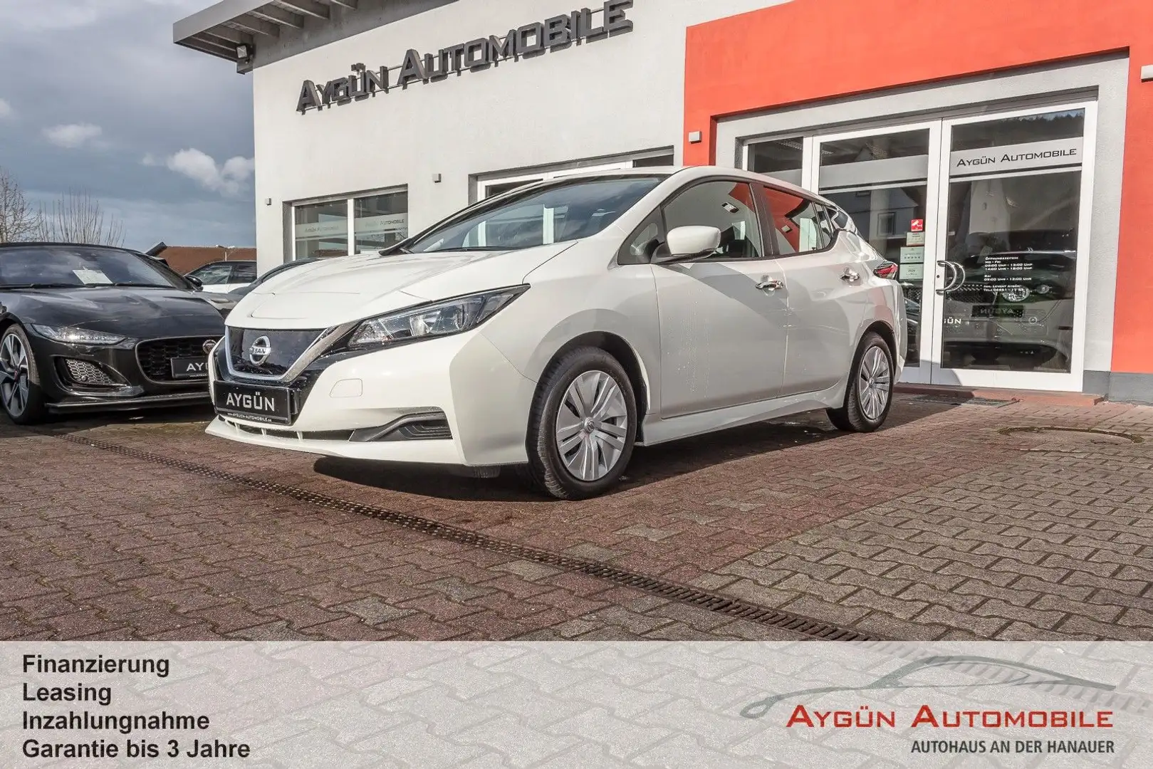 Nissan Leaf 40 kWh Visia White - 2