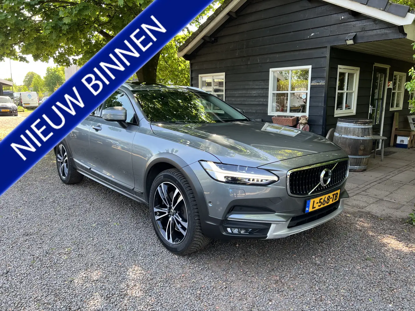 Volvo V90 Cross Country Pro 4x4 PANORAMA|LEER Gri - 2