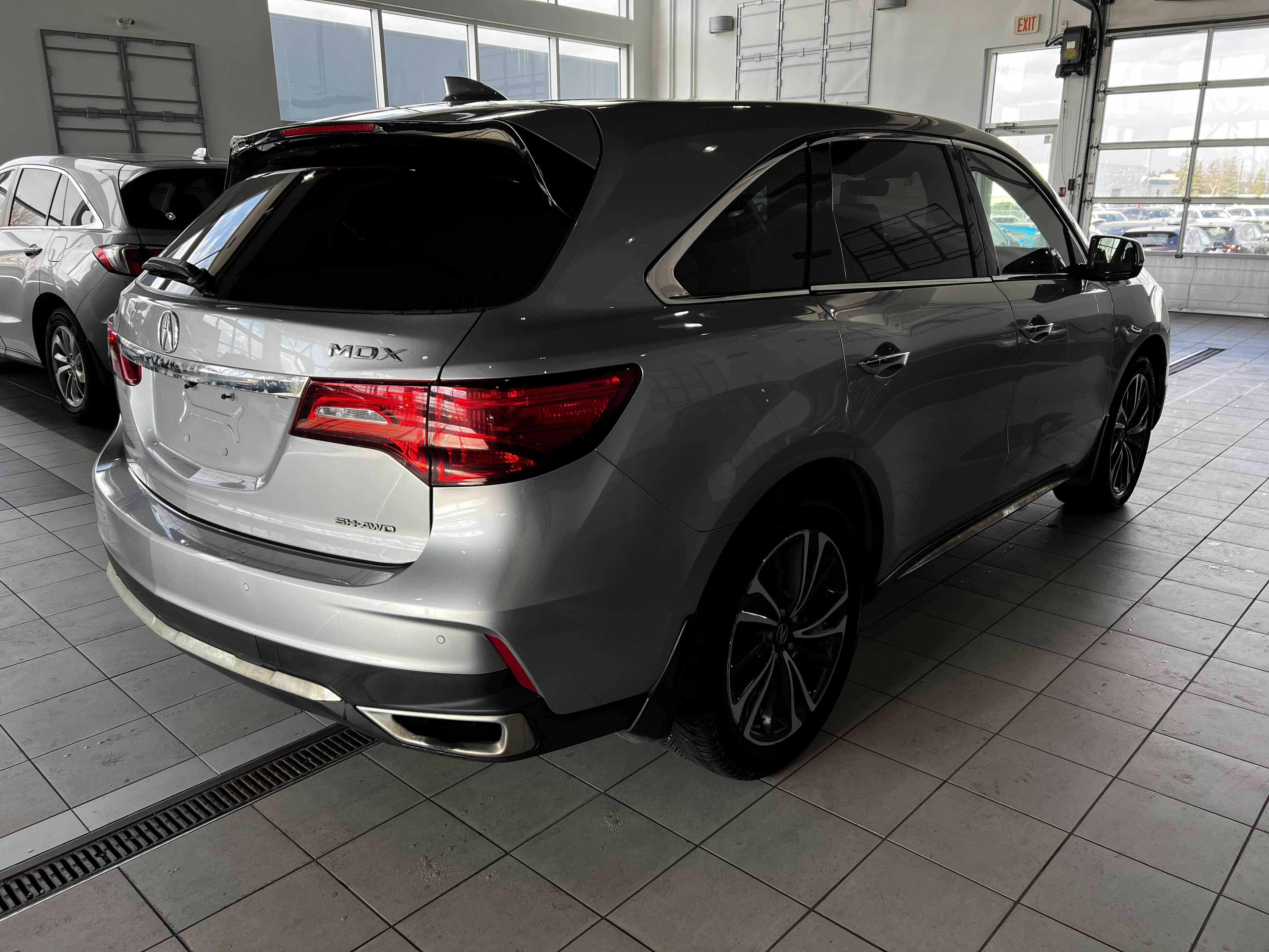 2020 Acura MDX