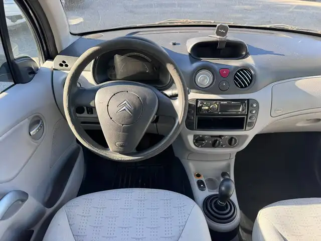 Citroen C3 view 10