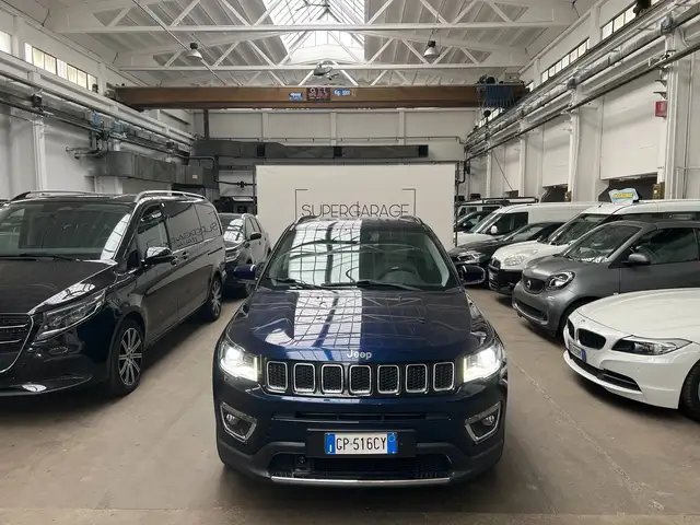 Jeep Compass view 3