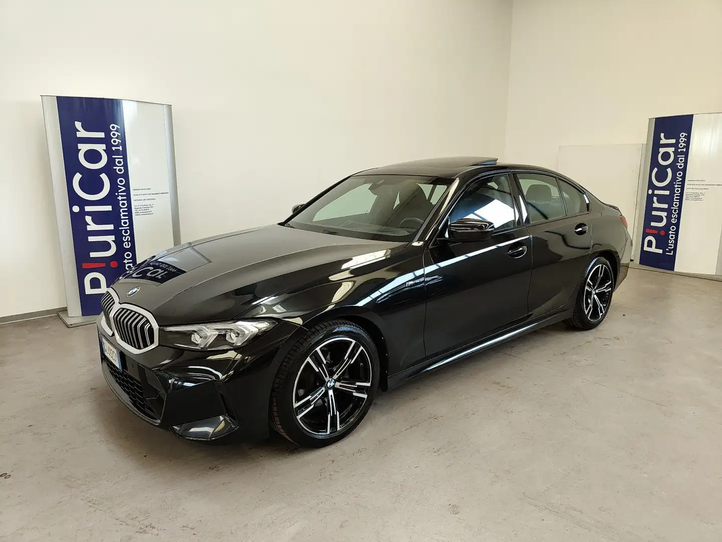 BMW 318 d 48V Msport auto Tetto Pelle Navi M Sport 18” D Schwarz - 1