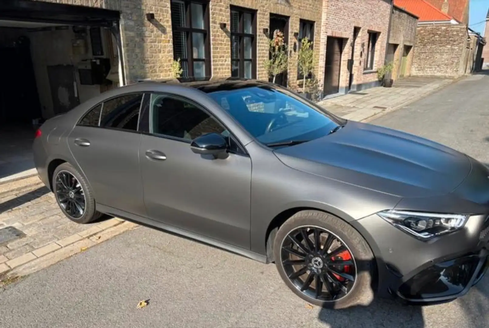 Mercedes-Benz CLA 250 CLA 250 e 8G-DCT AMG Line Gris - 1