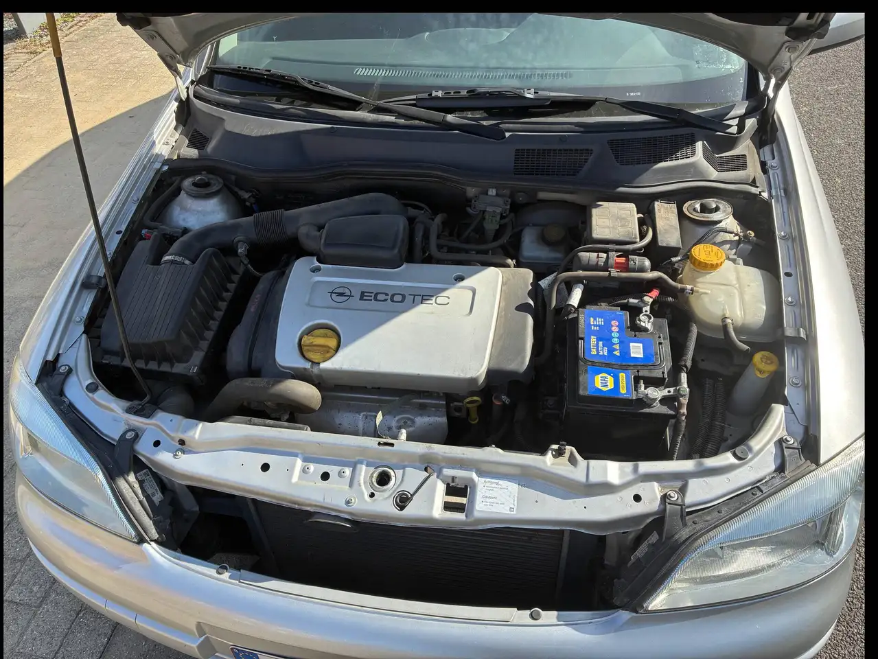 Opel Astra 1.4i XE 16v Comfort, foto 3