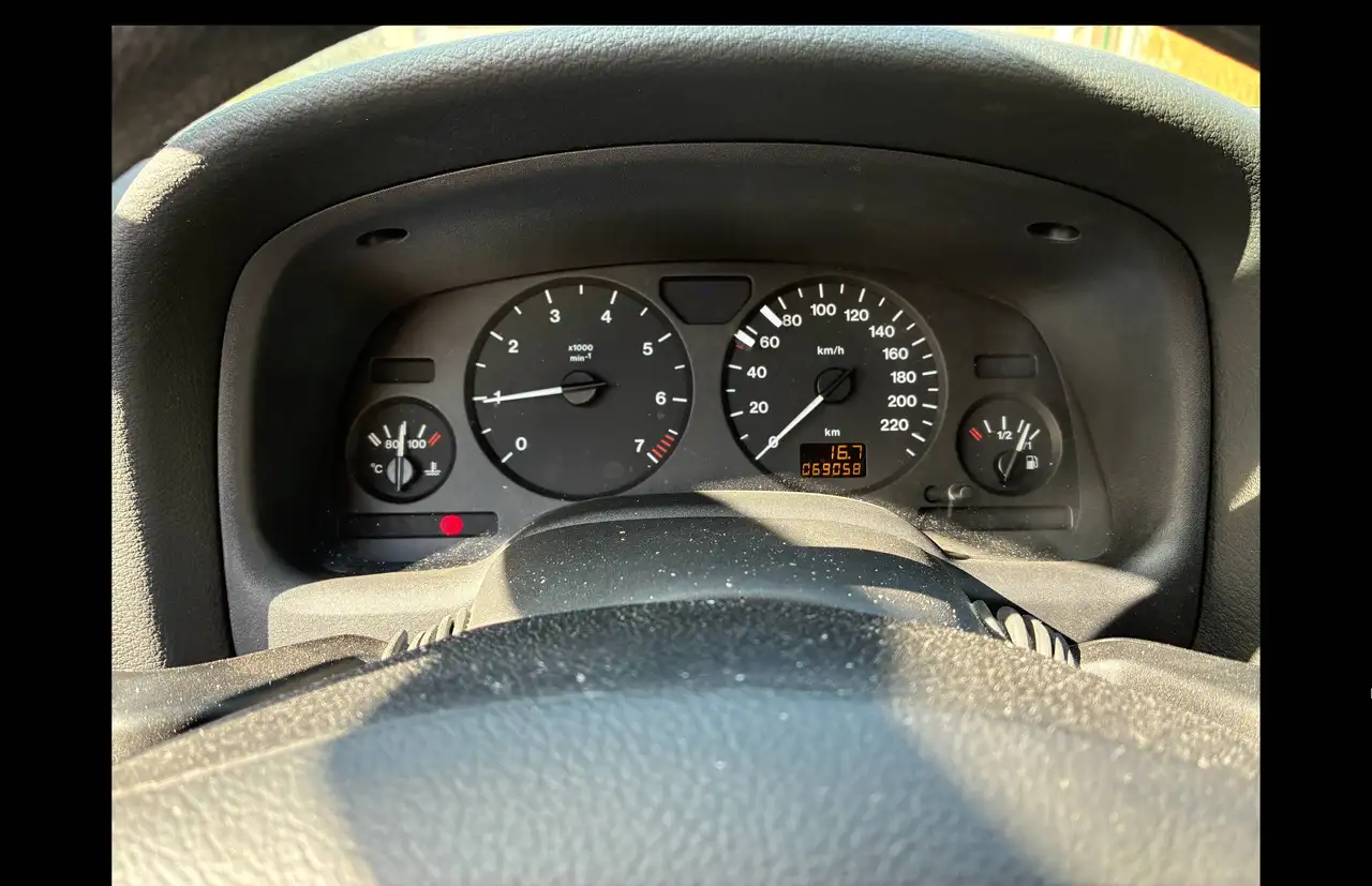 Opel Astra 1.4i XE 16v Comfort, foto 2