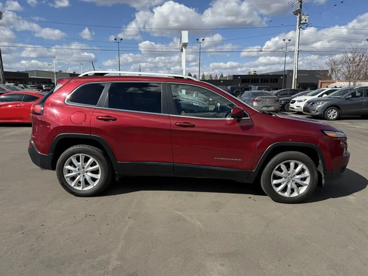 Jeep Cherokee снимка Jeep Cherokee