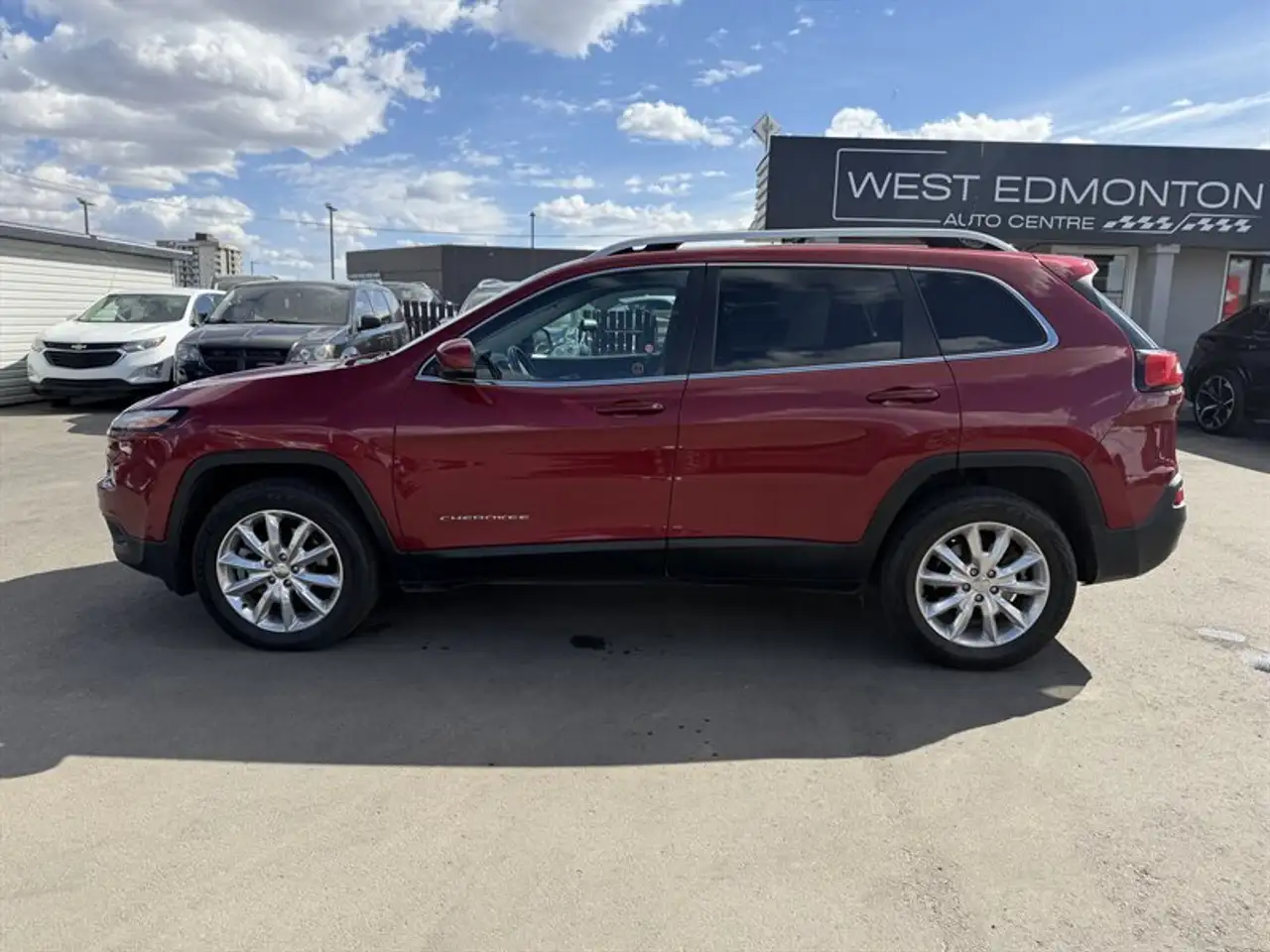 Jeep Cherokee снимка Jeep Cherokee