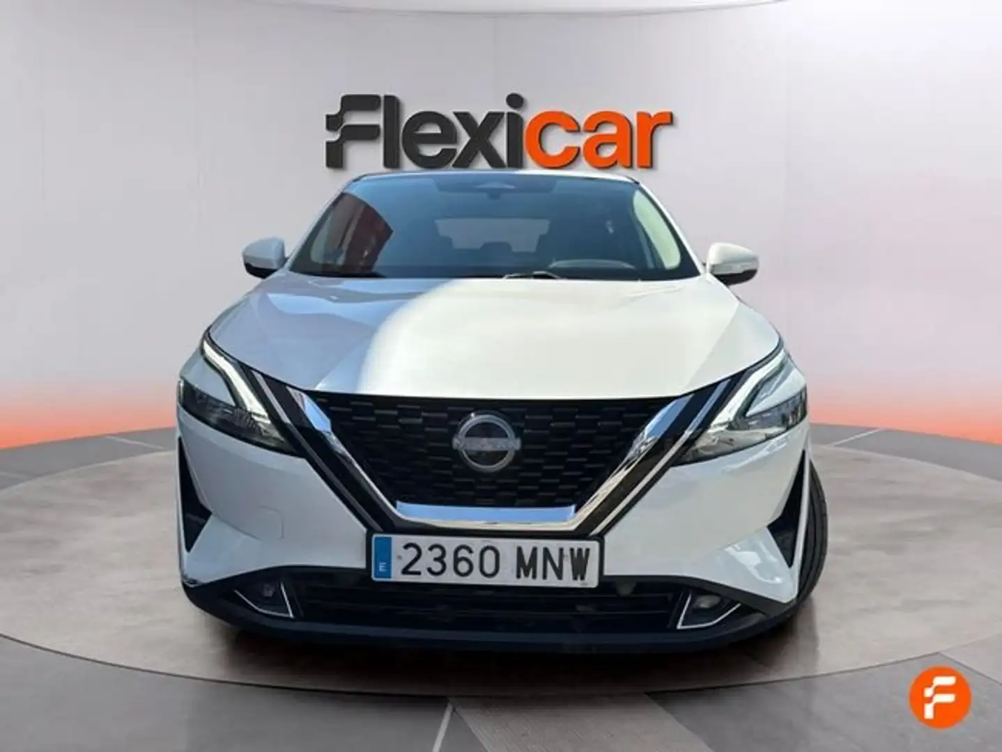 Nissan Qashqai DIG-T 103kW (140CV) mHEV 4x2 Acenta Blanco - 2
