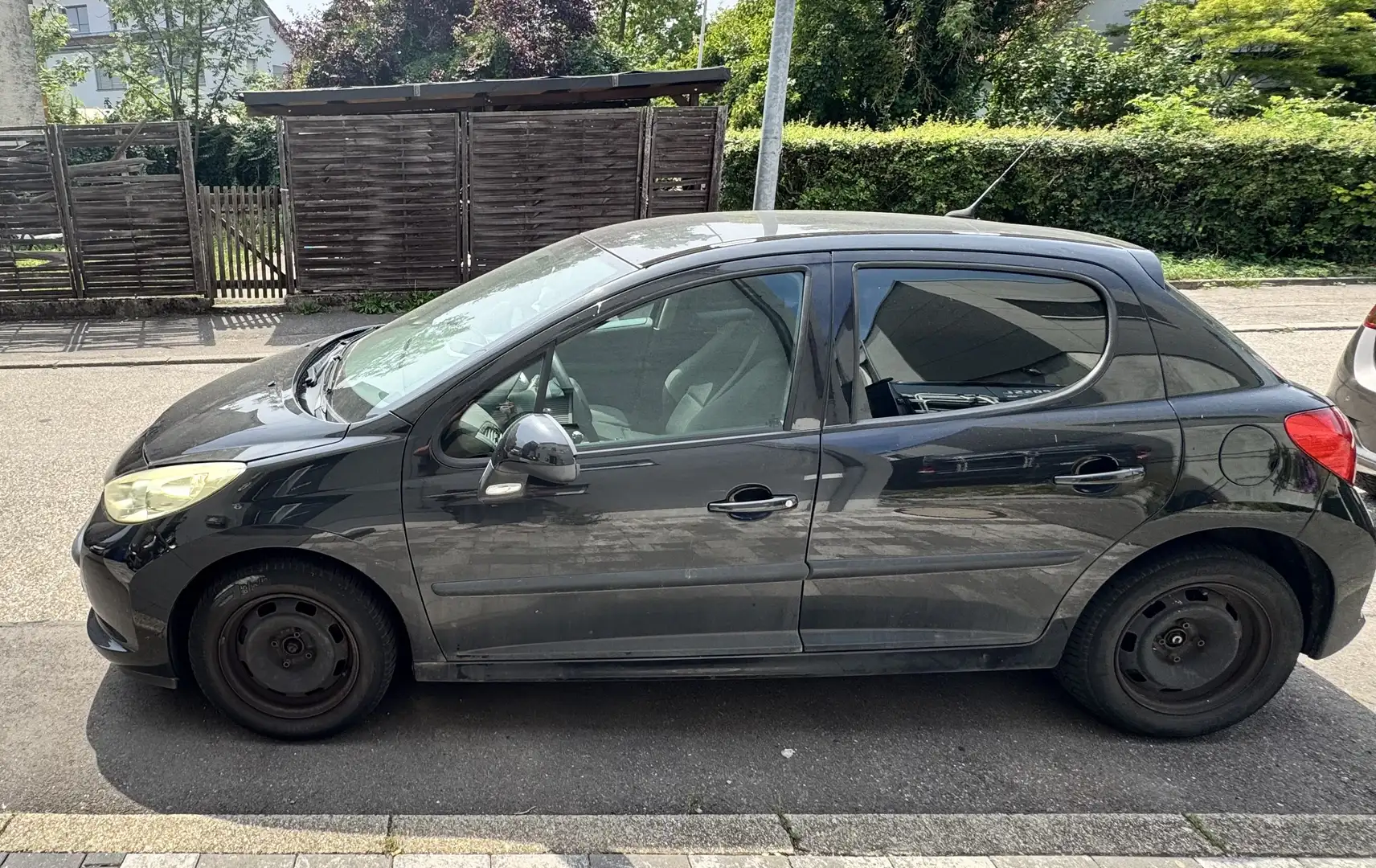 Peugeot 207 - 2