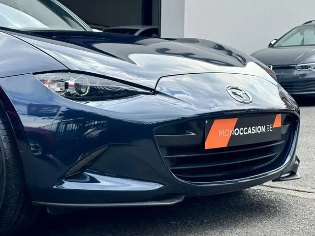 Mazda MX-5 view 13