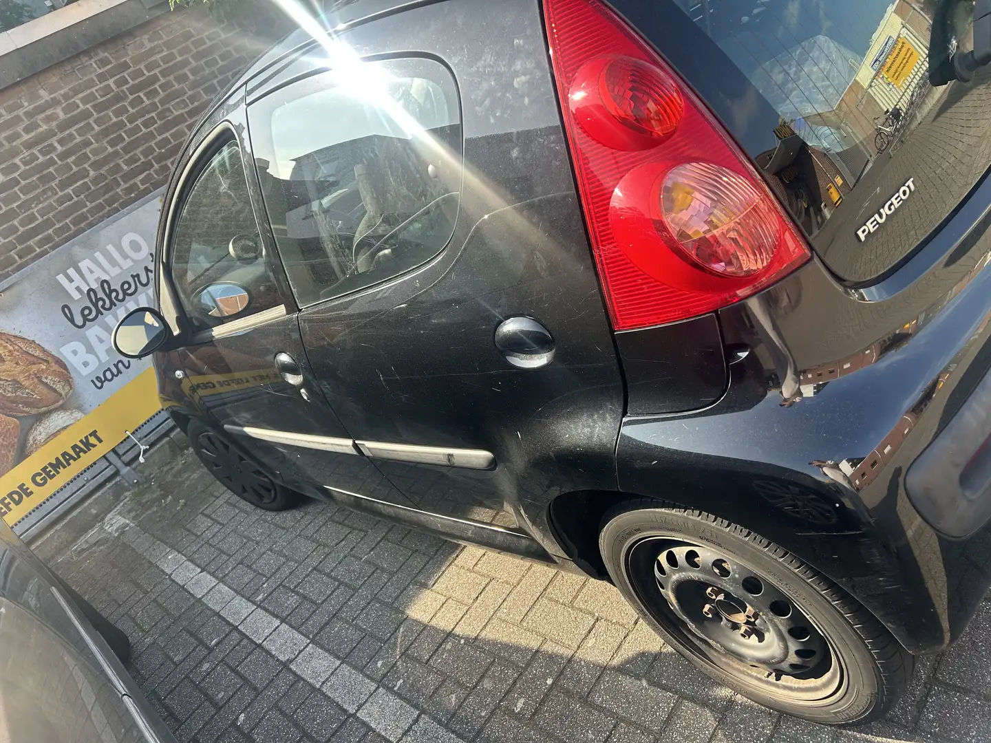 Peugeot 107 1.0-12V Sublime Zwart - 2