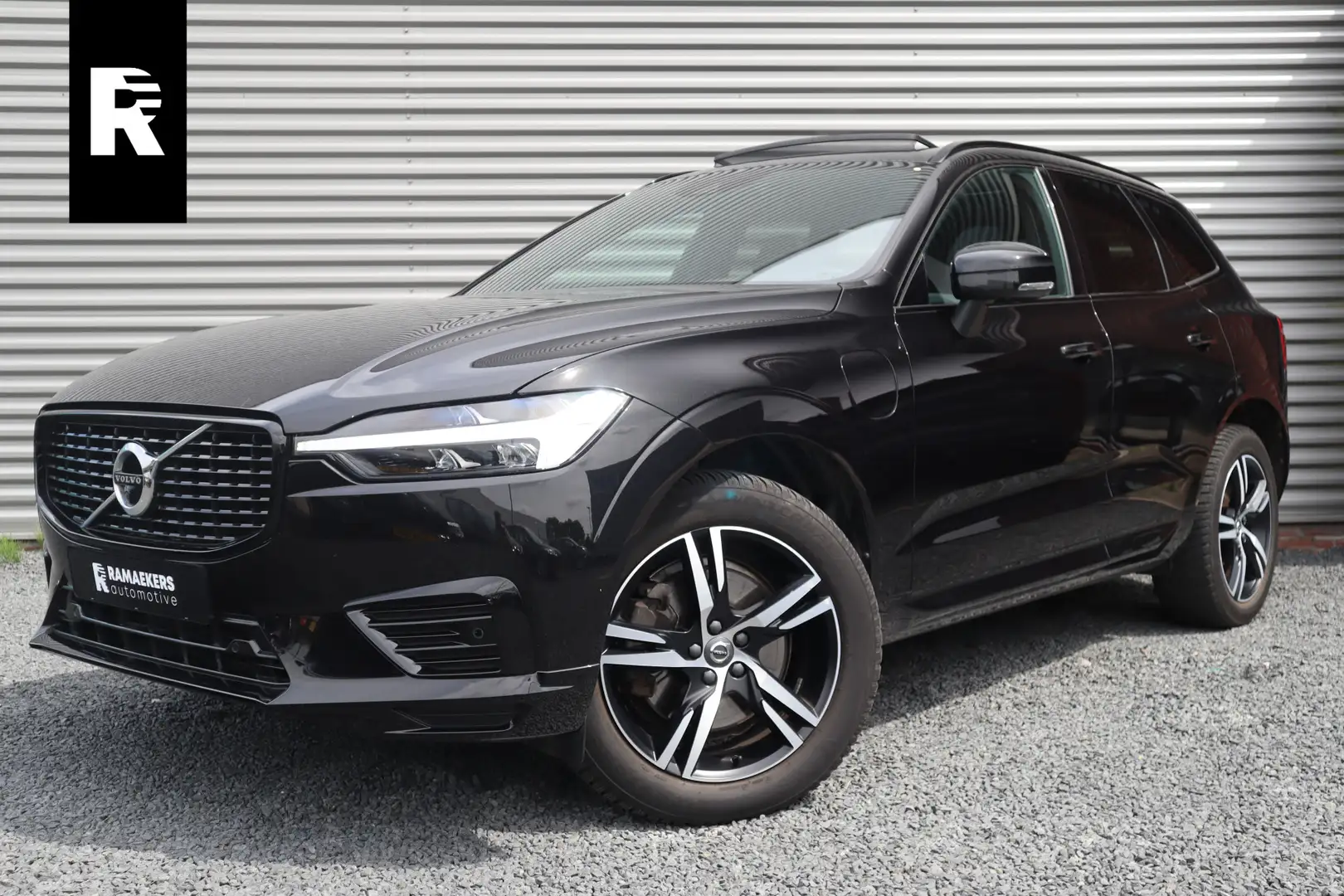 Volvo XC60 2.0 Recharge T6 AWD R-Design Panorama dak / Head-U Schwarz - 1