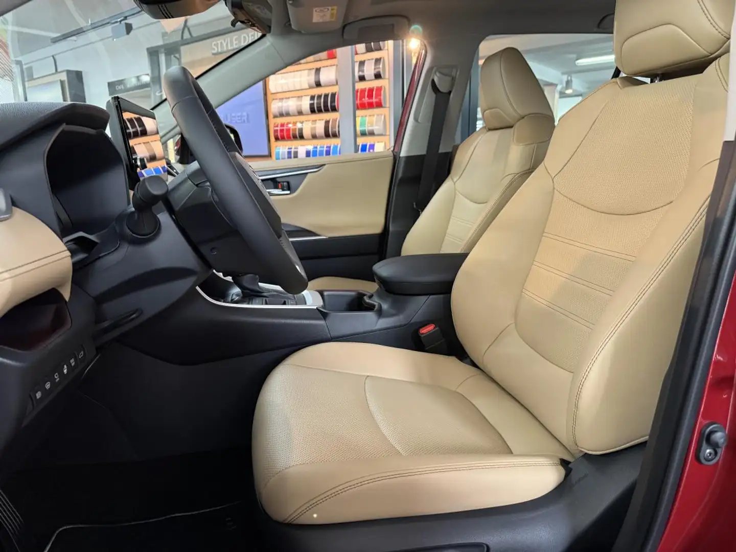 Toyota RAV 4 Hybrid 4x2 Lounge ❗️Sofort-Verfügbar❗️ Leasingakti Rot - 2