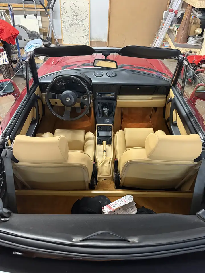 Alfa Romeo Spider 1.6 my90, foto 8