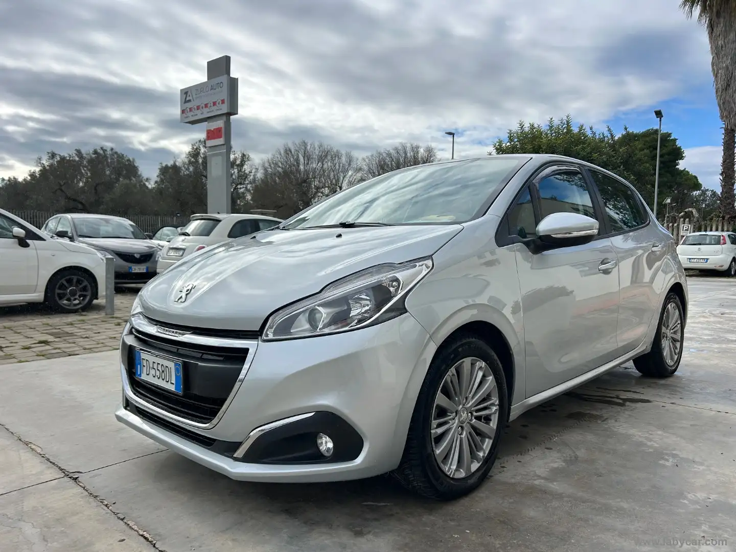 Peugeot 208 BlueHDi 75 5p. Allure Grigio - 1