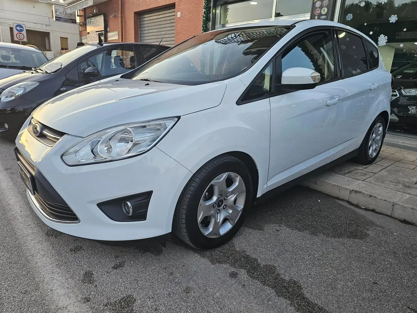 Ford C-Max C-Max II  1.6 tdci Plus 95cv Blanc - 1