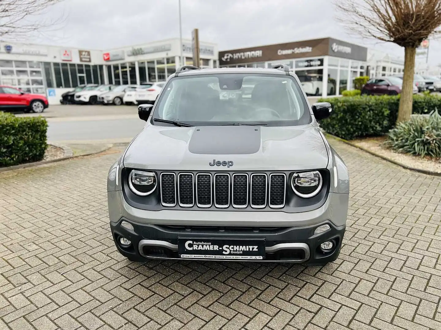 Jeep Renegade PHEV 1.3 4xe Automatik High Upland Gris - 2