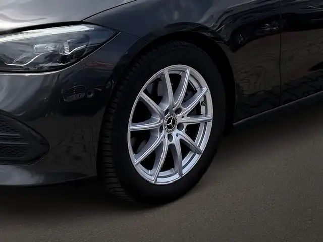 Mercedes-Benz C-Class view 2