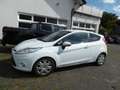 Ford Fiesta 1,6 TDCi 70kW Weiß - thumbnail 2