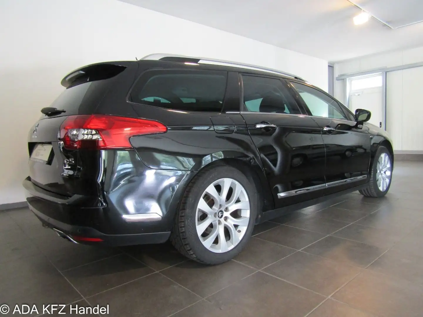 Citroen C5 Tourer Exclusive,Navi,Xenon,Teilleder,AHK,PDS Schwarz - 2