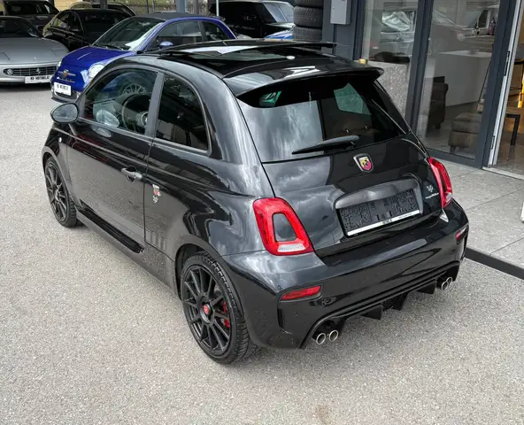 Abarth 500 view 11