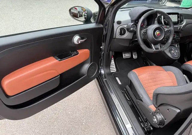 Abarth 500 view 21