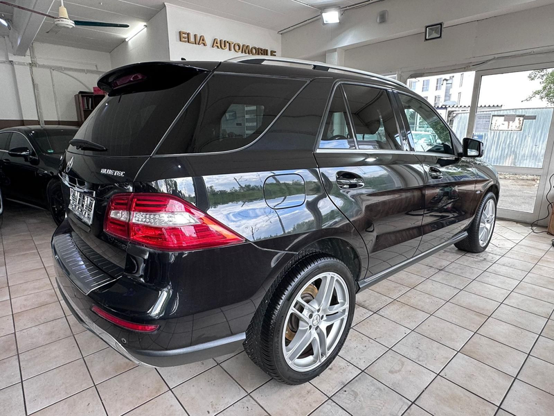 Mercedes-Benz ML 350 CDI BlueTec — photo 6
