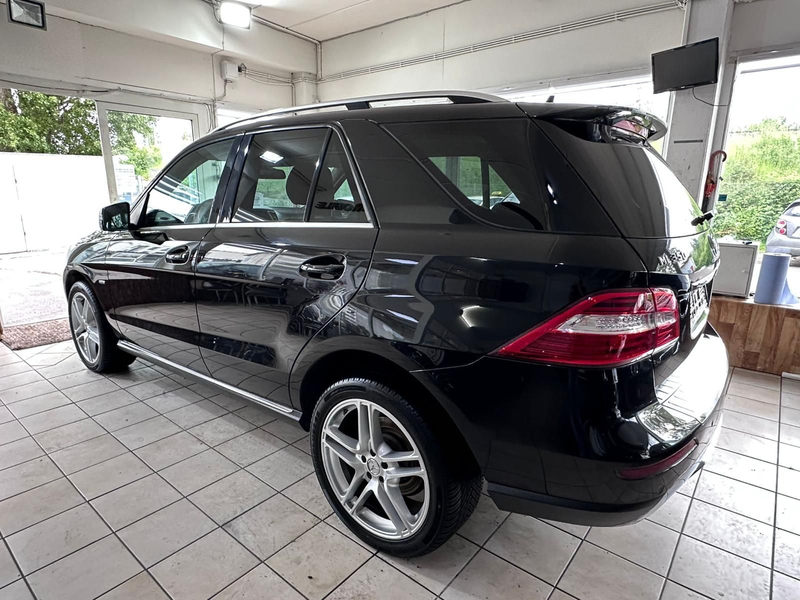 Mercedes-Benz ML 350 CDI BlueTec — photo 3