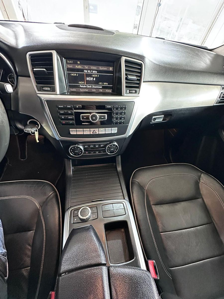 Mercedes-Benz ML 350 CDI BlueTec — photo 15