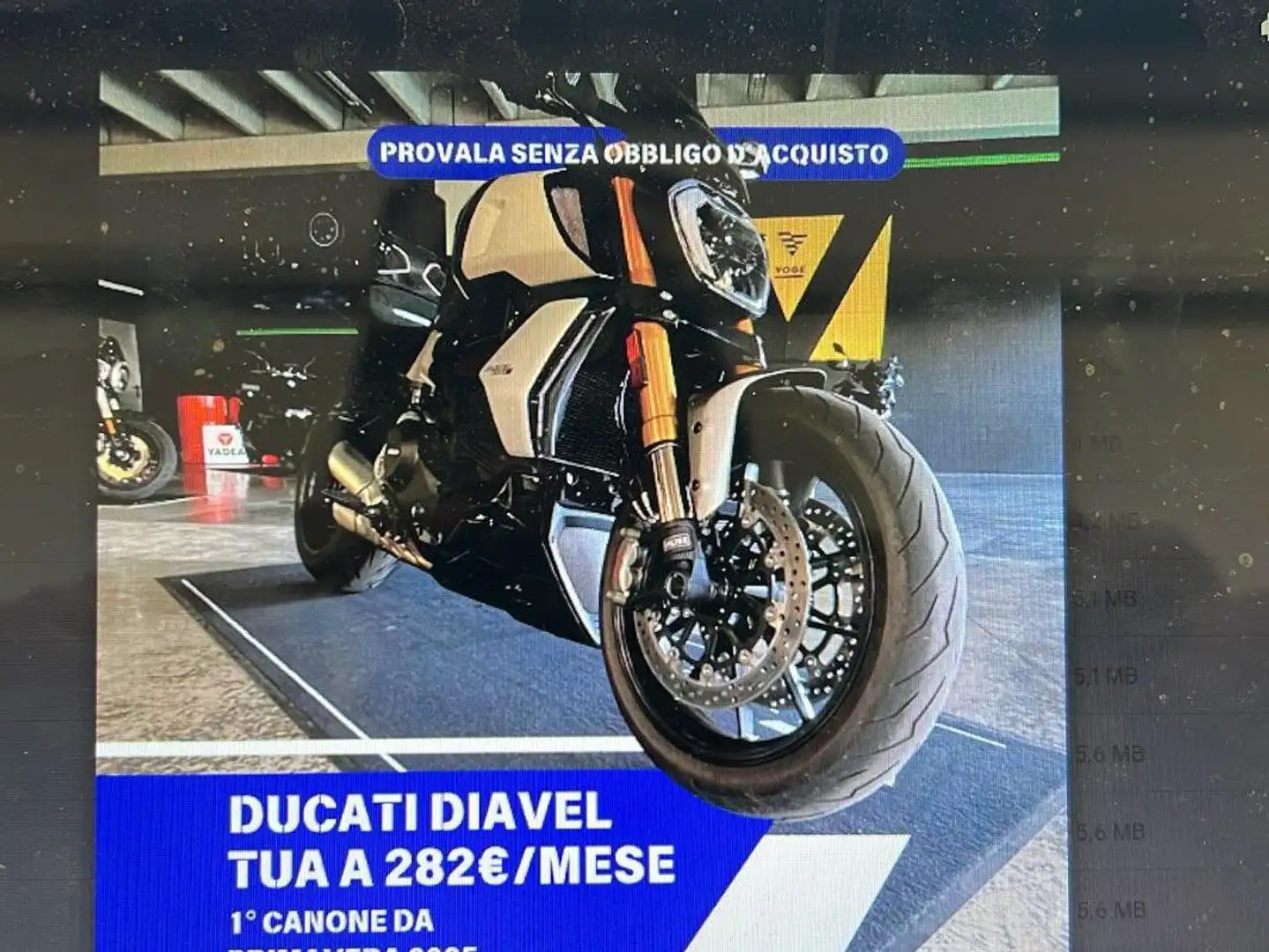 Ducati Diavel CAMPAGNA PROVA RISCATTA O RENDI. Gris - 1