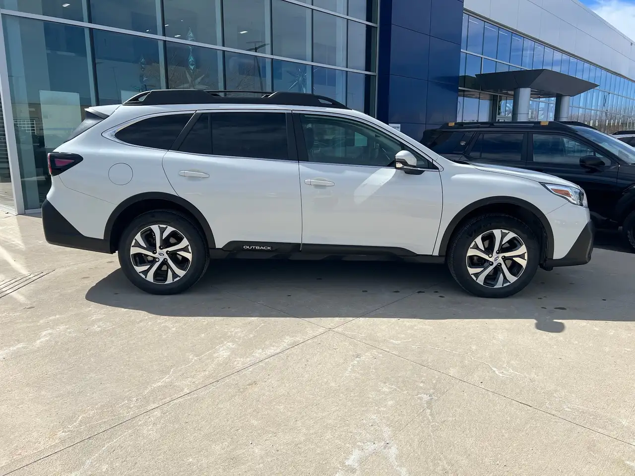 Subaru OUTBACK снимка Subaru OUTBACK
