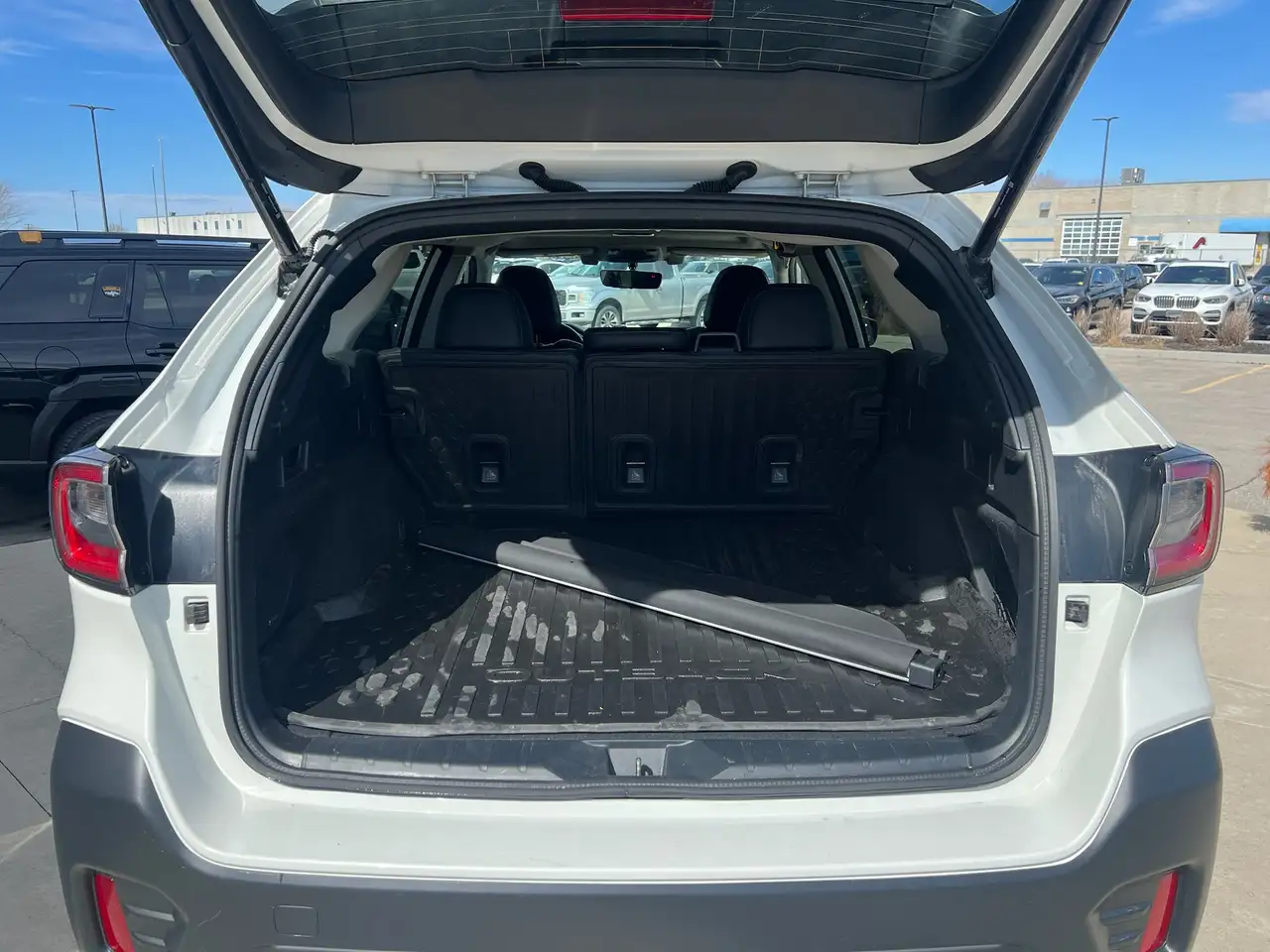 Subaru OUTBACK снимка Subaru OUTBACK