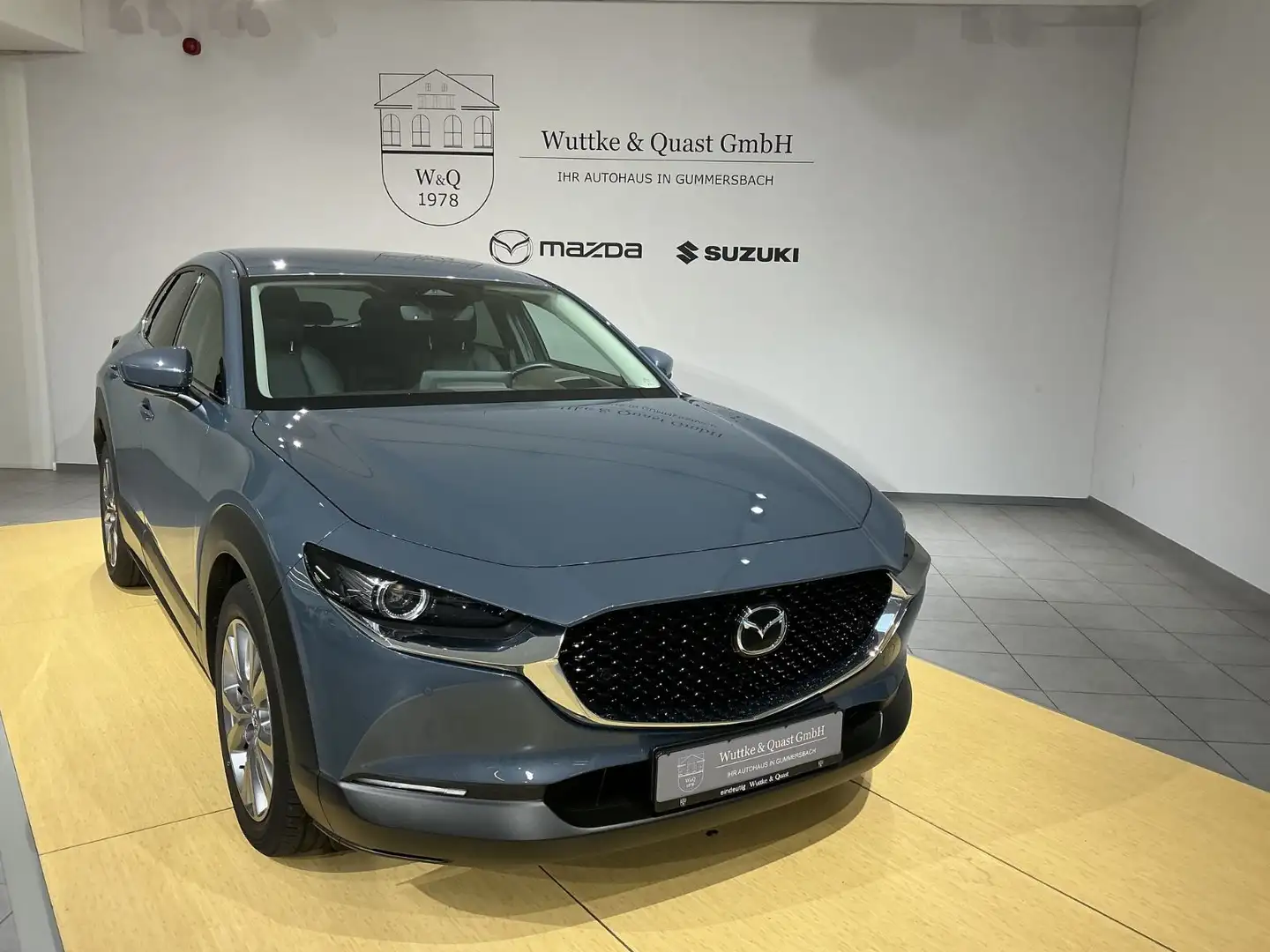 Mazda CX-30 Takumi Automatik Leder Grijs - 1
