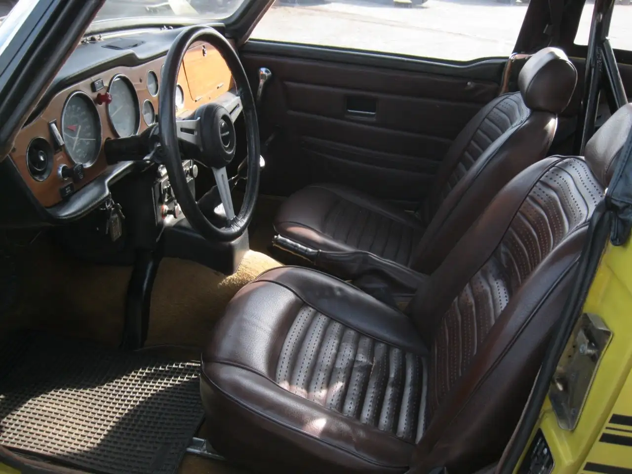 Triumph TR6 H-Zulassung *Topzustand mit nur 76`Km*, foto 11