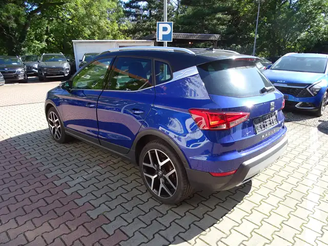 Seat Arona view 4