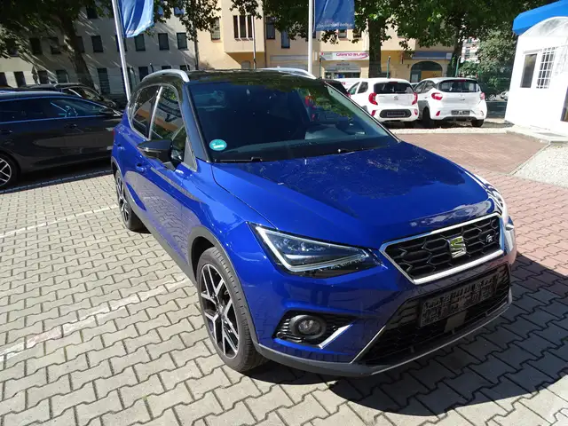 Seat Arona view 8