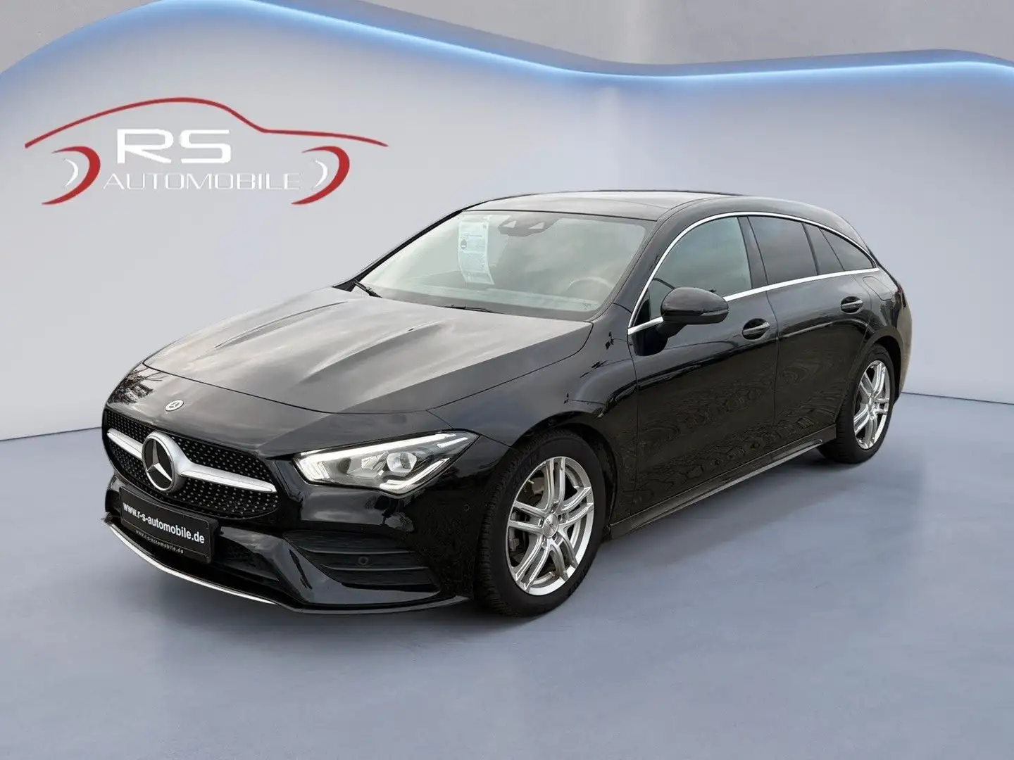 Mercedes-Benz CLA 200 CLA 200 D / AMG-Line / Panorama Dach Schwarz - 1