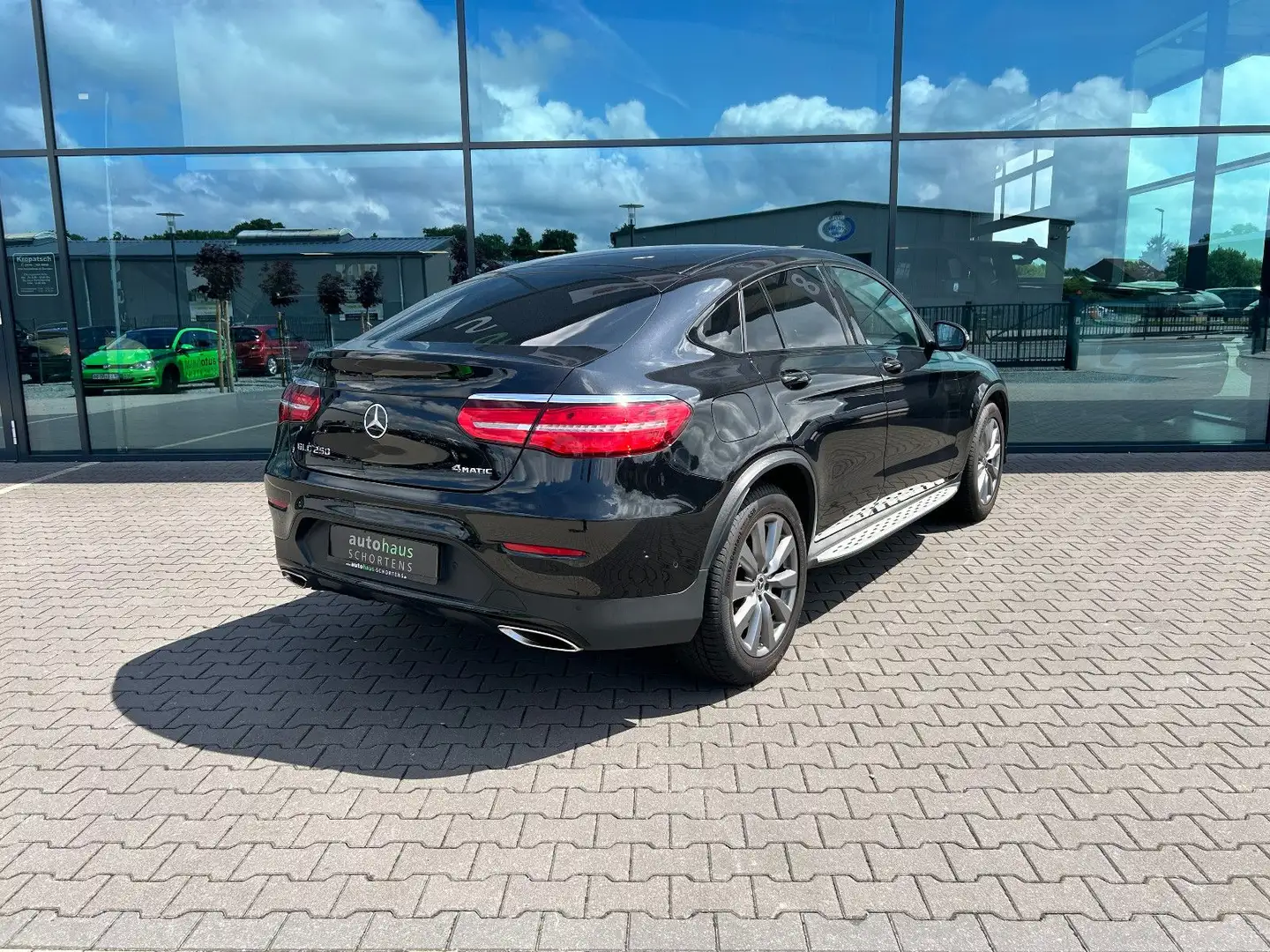 Mercedes-Benz GLC 250 GLC250 AMG-Line 4Matic Autom. AHK 360° Night 19" Noir - 2