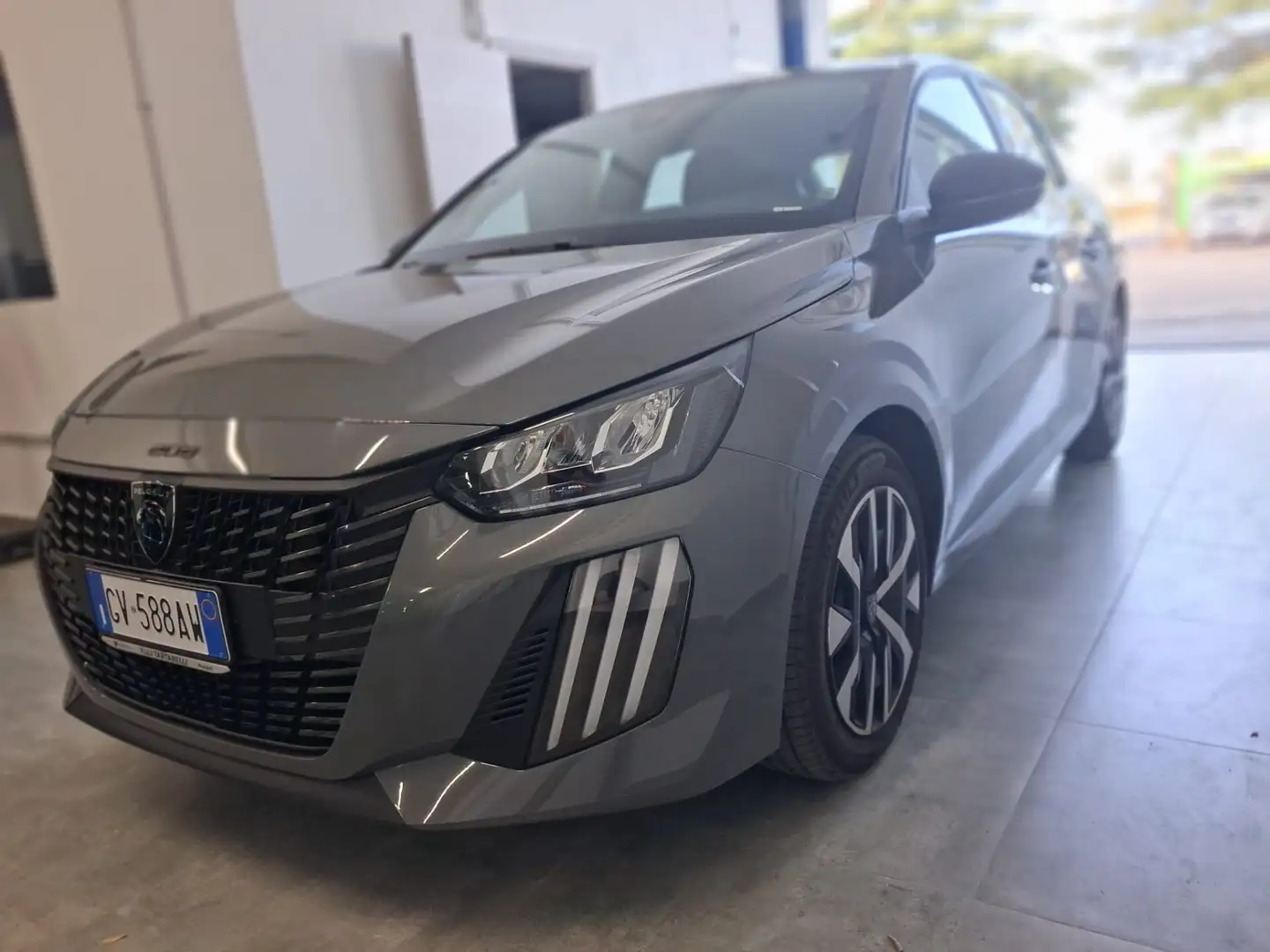 Peugeot 208 208 PureTech 75 Stop&Start 5 porte Active Gris - 2