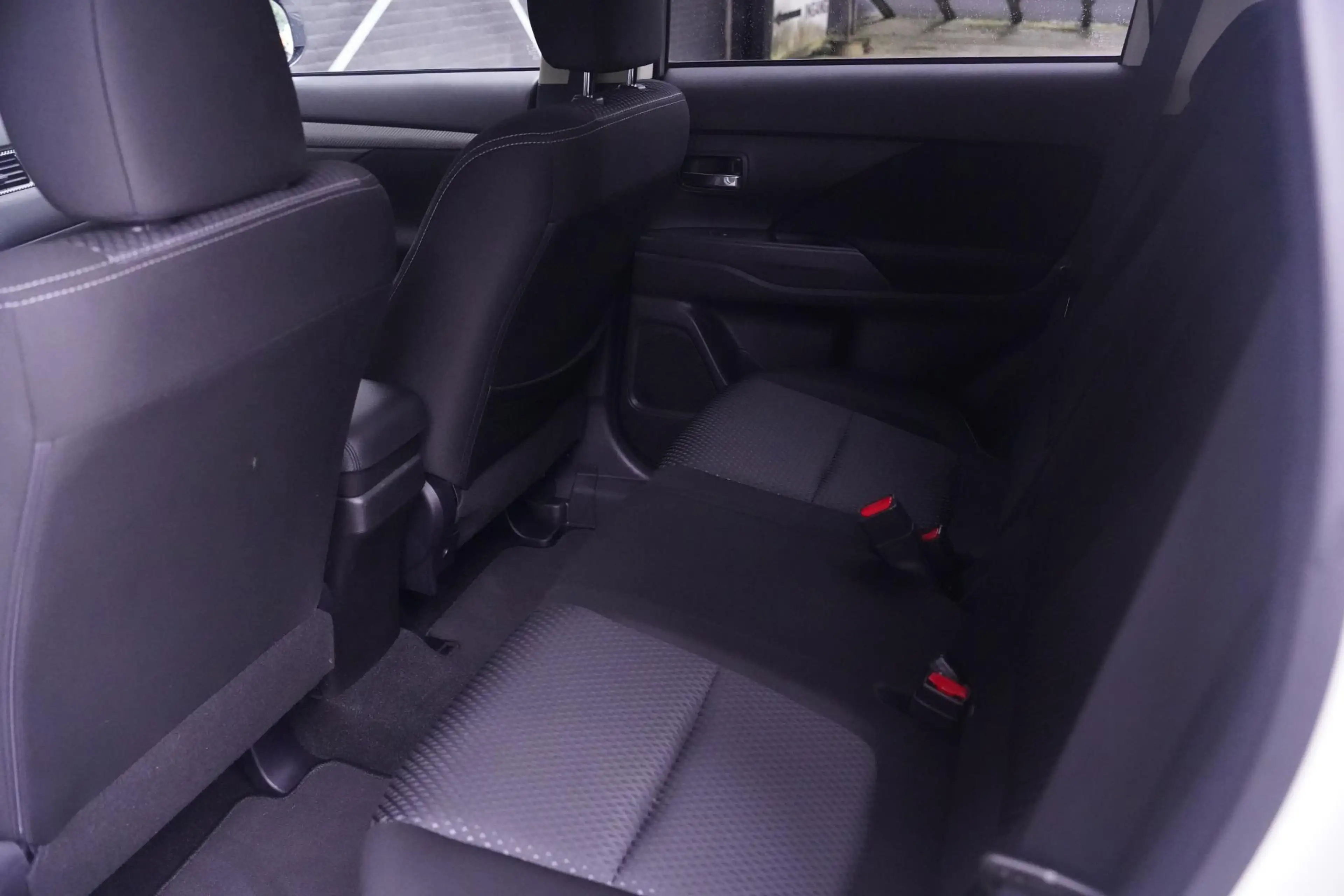 Mitsubishi Outlander 2.0 Instyle 4WD Camera Trekhaak Cruise Clima — photo 34