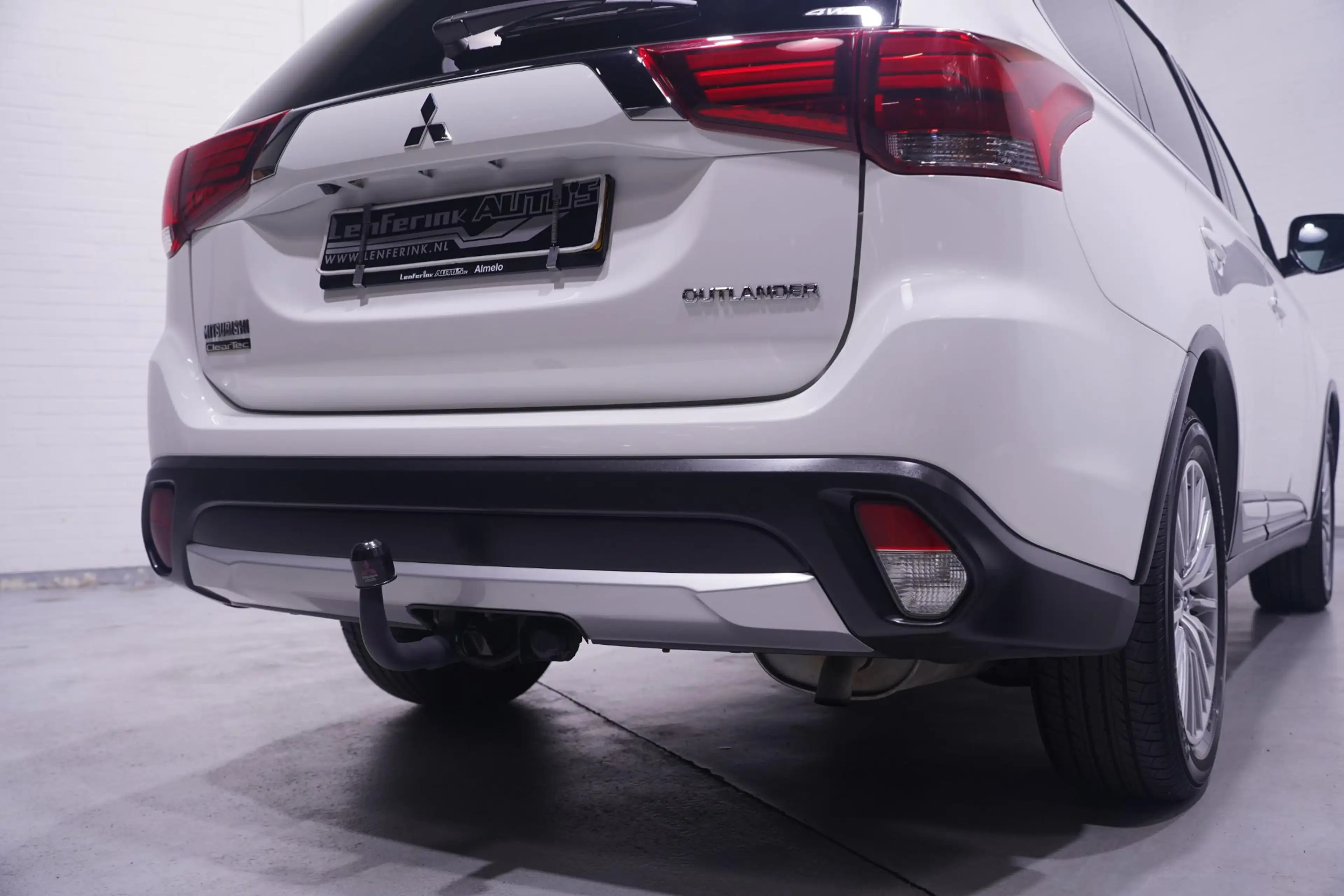 Mitsubishi Outlander 2.0 Instyle 4WD Camera Trekhaak Cruise Clima — photo 10