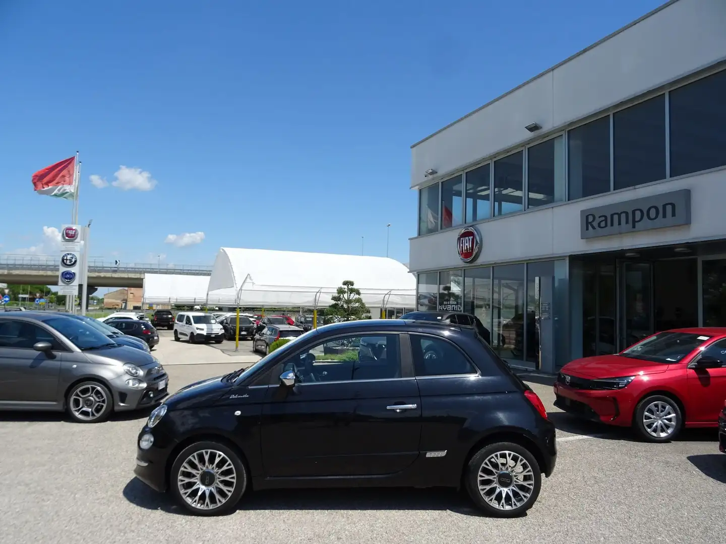 Fiat 500 1.0 Hybrid Dolcevita Nero - 2