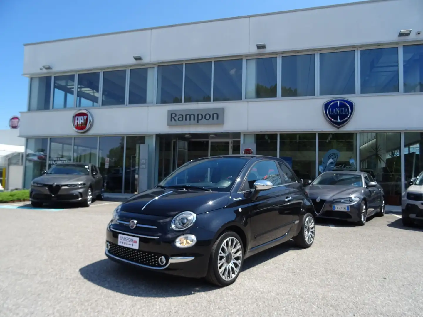 Fiat 500 1.0 Hybrid Dolcevita Nero - 1